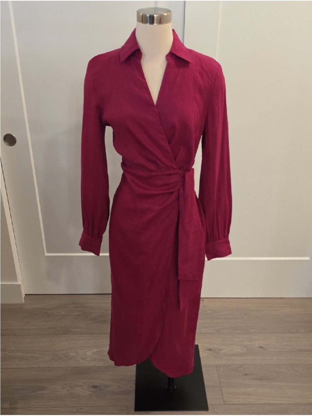 🌸💕Magaschoni linen Women's Wrap Dress size 10 NWT